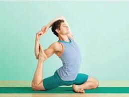 Strike A Pose Home Practice From Yoga Journal Mermaid Pose Yoga Yoga Challenge Poses Mermaid Pose