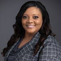 Lisa Exline's Instagram, Twitter & Facebook