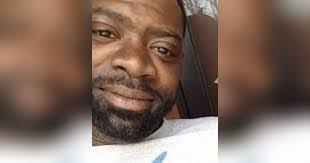 Amanda Rhue's Instagram, Twitter & Facebook