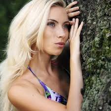 Sandy Dubois (@SandyDubois)