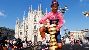 «il est vrai, j'ai trop d'adversaire sur le côté quelques ennemies refoulés. Tour D Italie Les Doutes La Souffrance Caruso Bernal A Tout Surmonte Pour Reprendre Sa Place Eurosport
