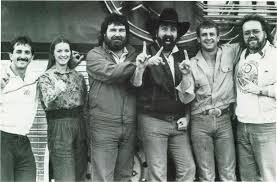 IONOGRAPHS JUKE BOXES ONE e STOPS LLte:ii:dKEET71 • A