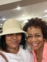 We enjoyed the beautiful homegoing service of our family Diamond Taylor  Harvey! Today was special. Please keep the Donny and Quiana Harvey family  in your prayers! Love!!!