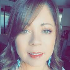 April Hogue's Instagram, Twitter & Facebook