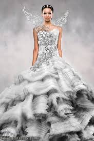 Hunger Games Inspired Wedding Dress Sooo Beautiful Hunger Games Hunger Games Catching Fire Hunger Games Series