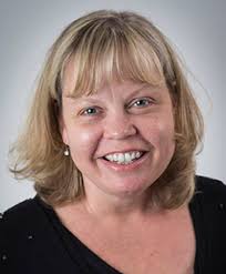 Theresa Holton's Instagram, Twitter & Facebook