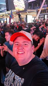 We spent the day with Nathan Noel to get an inside look of what it's like  training and preparing for the East Coast Hockey League! 🏒