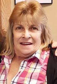 Rae Paulson's Instagram, Twitter & Facebook