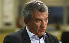 Solo en Off: Uribarri se mueve entre Israel y Chipre, y demora para dejar  la embajada