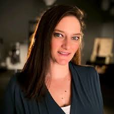 One of the unique aspects of UF Online is the relationship between students  and their advisors.