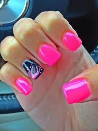 Glow in the dark powder and design. 50 Beautiful Pink And Black Nail Designs 2017