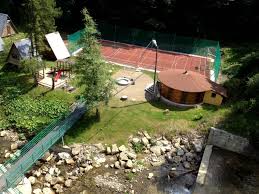 Na dole kolejki w ośrodku jest restauracja do 17. Trasa Rowerowa Na Gore Zar Mapa Zdjecia Opinie