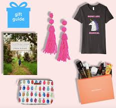 But we children find it very difficult, what should we give to our mom on her birthday!!! 54 Gifts For Mom 2021 Birthday Gift Ideas For Mother From Son Or Daughter