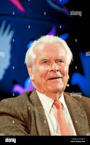 David owen hi-res stock photography and images