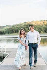 Lakeside Is Always A Good Choice For Summer Engagement Photos Engagement Photo Outfits Summer Engagement Photo Outfits Engagement Picture Outfits