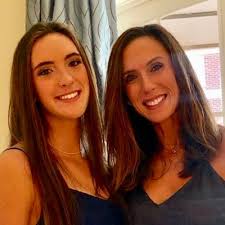 Jennifer Bracken (@Jen2223)