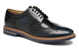 Mocassins en cuir noir antidérapants. Guide Des Chaussures De Ville Homme Nos Tendances 2017