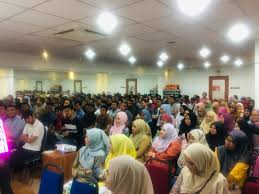 Oleh itu, demi keselamatan & keselesaan semua peserta, kursus kahwin akan dijalankan sepenuhnya di. Pusat Kursus Pra Perkahwinan Masjid Negara Di Bandar Kuala Lumpur
