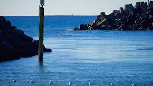 Tuncurry lakes resort, tuncurry, new south wales. Forster Tuncurry Wallis Lake Klippen Weite Strande Forster Keys Ein Riesiger See Passenger On Earth
