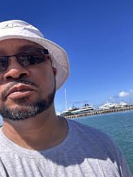 What are the good things about the Carnival Vista ship?