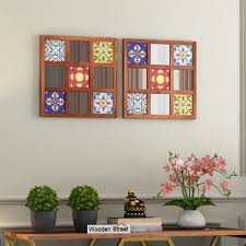 The most common india home decor material is cotton. Wall Mirror Upto 70 Off Buy Decorative Mirrors Frame Online In India