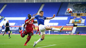After a disappointing season in the premier league, english first division football club everton has parted. Fc Everton Fc Liverpool Heute Live Im Tv Livestream Und Liveticker Eurosport