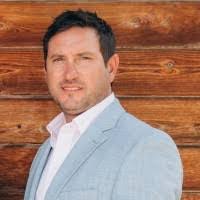 Ryan Bienvenu's Instagram, Twitter & Facebook