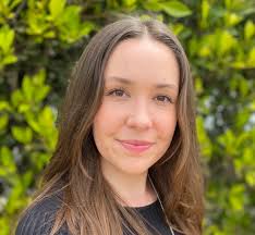 Laura Prichard's Instagram, Twitter & Facebook