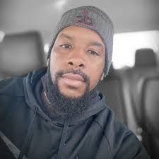 Man its been so hard to get a game lately in the Rec 🥴