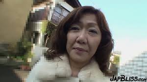 I Picked The Japanese MILF Up On The Streets In Osaka - XNXX.COM