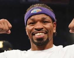 Brian Strahan's Instagram, Twitter & Facebook