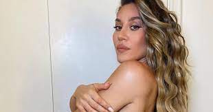 She is an actress and composer, known for gasoleros (1998), el sodero de mi vida (2001) and the lighthouse (1998). Jimena Baron Se Cruzo Con Una Seguidora Que Critico Su Extrema Delgadez