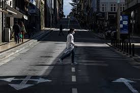 Reserva a tua escapadinha perfeita! Covid 19 Recorde As Regras E Restricoes Deste Fim De Semana Coronavirus Publico