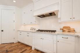 White Kitchen Cabinets With White Subway Tiles Transitional Kitchen White Kitchen Cabinets Antique White Kitchen White Modern Kitchen