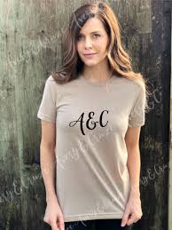 Soft Cream Bella Canvas Mockup Model Mockup Tee Mockup Lifestyle T Shirt Mockup In 2020 Model Shirt Mockup Women