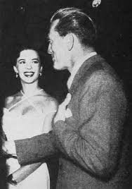 Natalie With Actor Kirk Douglas Blackandwhite Natalie Wood Wood Clothes Kirk Douglas