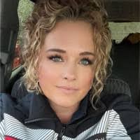 Barbara Haltom's Instagram, Twitter & Facebook