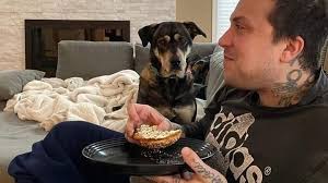 Petition · Petition for Frank to give Lois a bite of his bagel