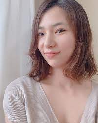みっちゃんはinstagramを利用しています 顔すっぴん 髪は濡れたままにしておくと くせ毛によってパーマのようになるから 楽です 高性能なカメラとアプリに身を任せ すっぴん すっぴんメイク 30代メイク 30代ママコーデ くせ毛 くせ毛対 くせ毛
