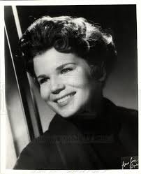 1963 Press Photo Gloria Roe, Ex-hollywood singer