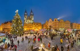 Samstag und sonntag 11:00 bis 19:00 uhr. Weihnachtsmarkte Tschechien 2021 Offnungzeiten Platze Einkaufstipps Adventsmarkte In Prag Und Tschechien