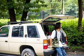 アウトドアマンによる アウトドアマンのためのリアルな車選びとは camp hack キャンプハック 日産 テラノ 車 バンでのキャンプ
