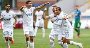 Biz bu şehri , bu şehrin takımını, plazma tv karşısında dijital bir ortamda, sanal bir kıvamda yalandan sevmedik. Kasimpasa Ilk Galibiyetini Aldi Trt Spor Turkiye Nin Guncel Spor Haber Kaynagi