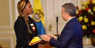 Ver más ideas sobre caterine ibargüen, salto triple, deportes. Palabras Del Presidente Ivan Duque Durante La Ceremonia De Condecoracion De La Atleta Caterine Ibarguen Noticias De Cali El Valle Y Colombia