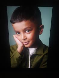 Hi guys!!! Does anyone know which agency is casting for the Harry Potter by  any chance? I really want to be part of it 😭 I've been doing background  work for over