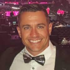 Howard Gleason's Instagram, Twitter & Facebook