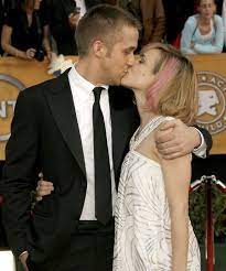 Maybe you would like to learn more about one of these? Did Ryan Gosling And Rachel Mcadams Date More On Screen Couples
