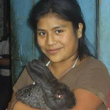 Listen to playlists featuring ALLÁ EN TU COLONIA POBRE (SIN CENSURA) by La  Diva de México online for free