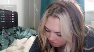 Small_blondee Video [Chaturbate] divine curves chic sensation hardcore