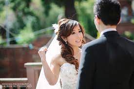 Love This Girl Love Her Wedding Hair Perfectly Sideswept Bangs And A Simple Curly Side Pony Wedding Photoshoot Wedding Pics Bride Hairstyles